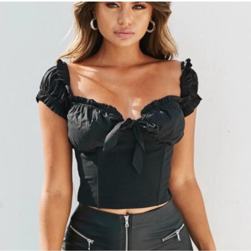 I AM GIA naomi black top